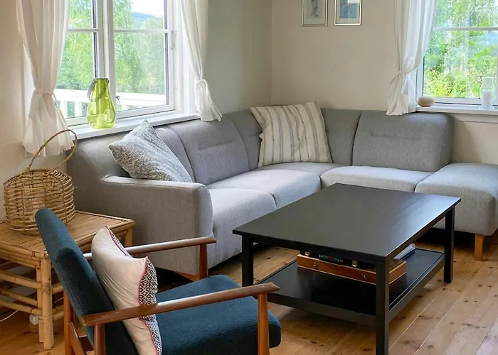 Family House With View Near The Telemark Canal Hébergement de vacances *